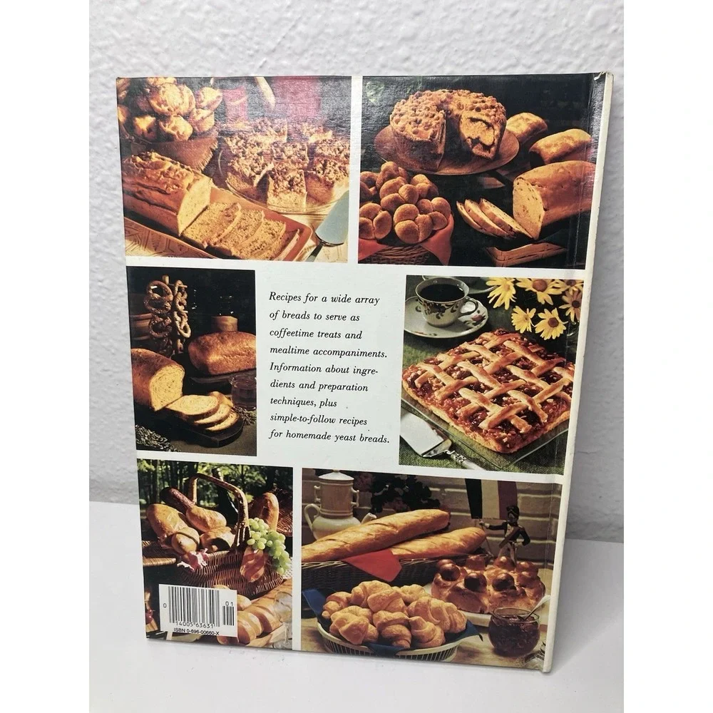 Vintage Better Homes and Gardens: Homemade Bread Cook Book - 1973 Cookbook